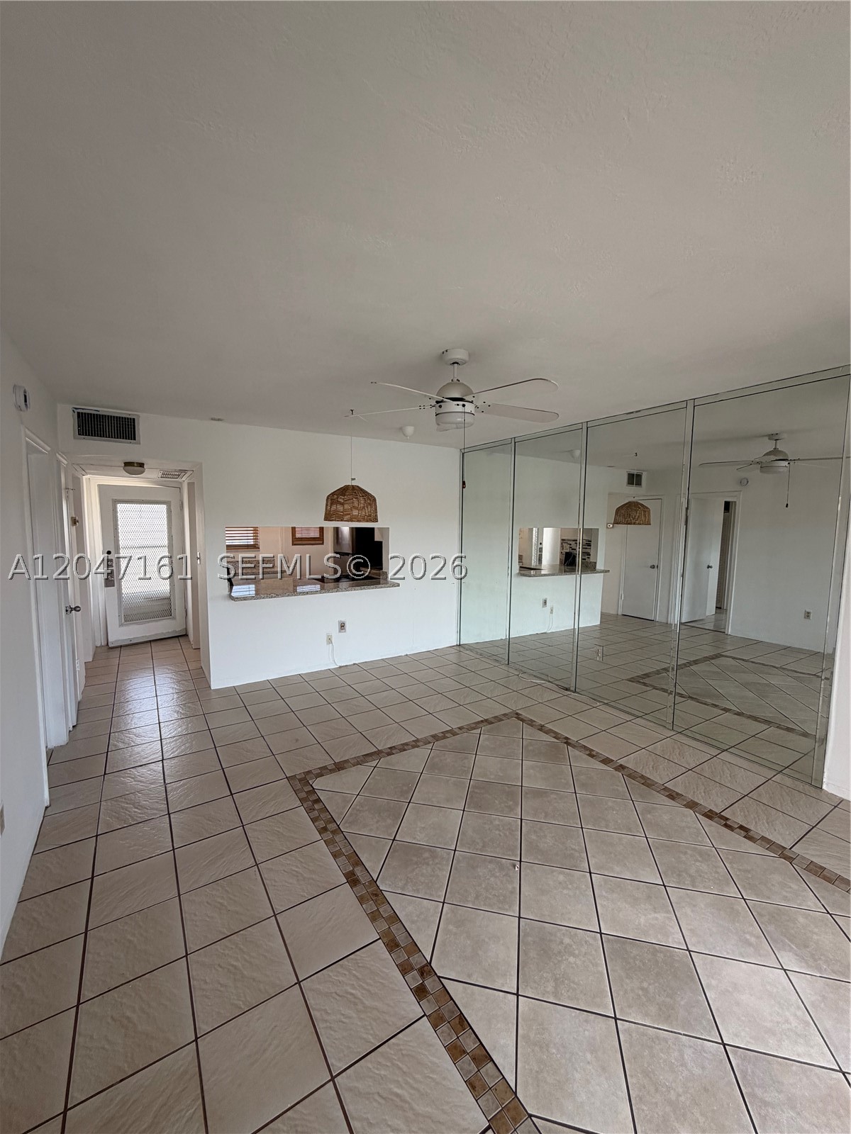 BISCAYNE LAKE GDN BLDG B - Residential Lease