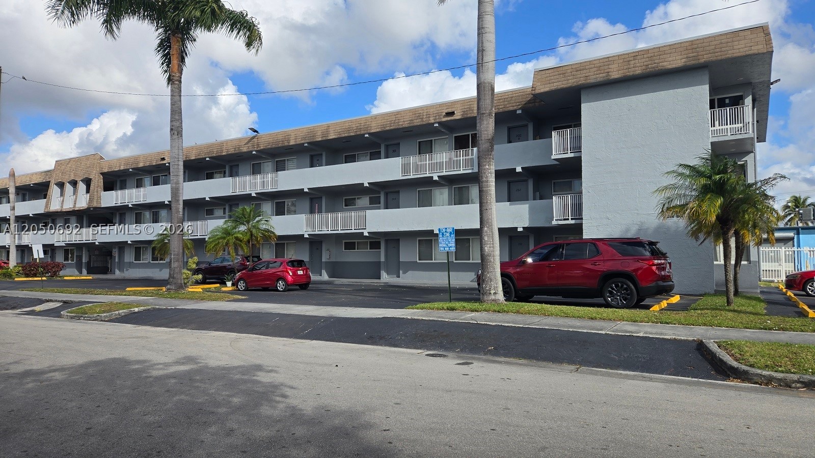 AGUA DULCE CONDO - Residential Lease