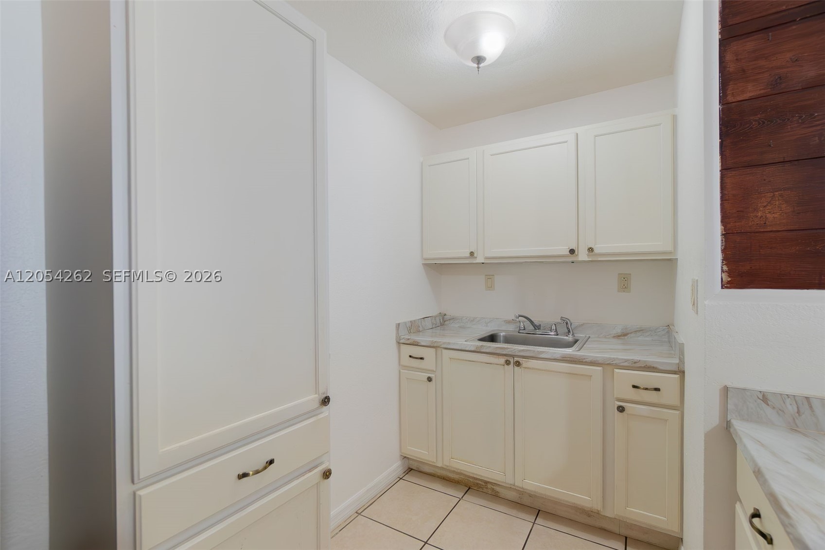 BUFFALO HEIGHTS - Residential Income