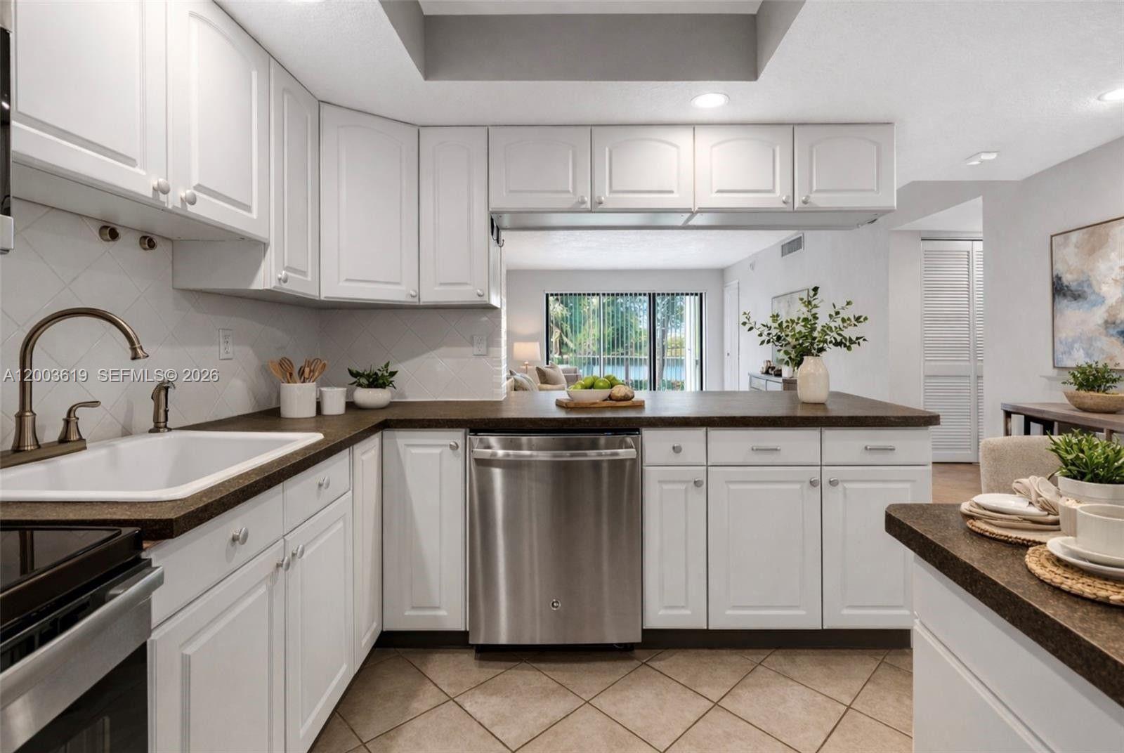 CYPRESS BEND I-D CONDO - Residential