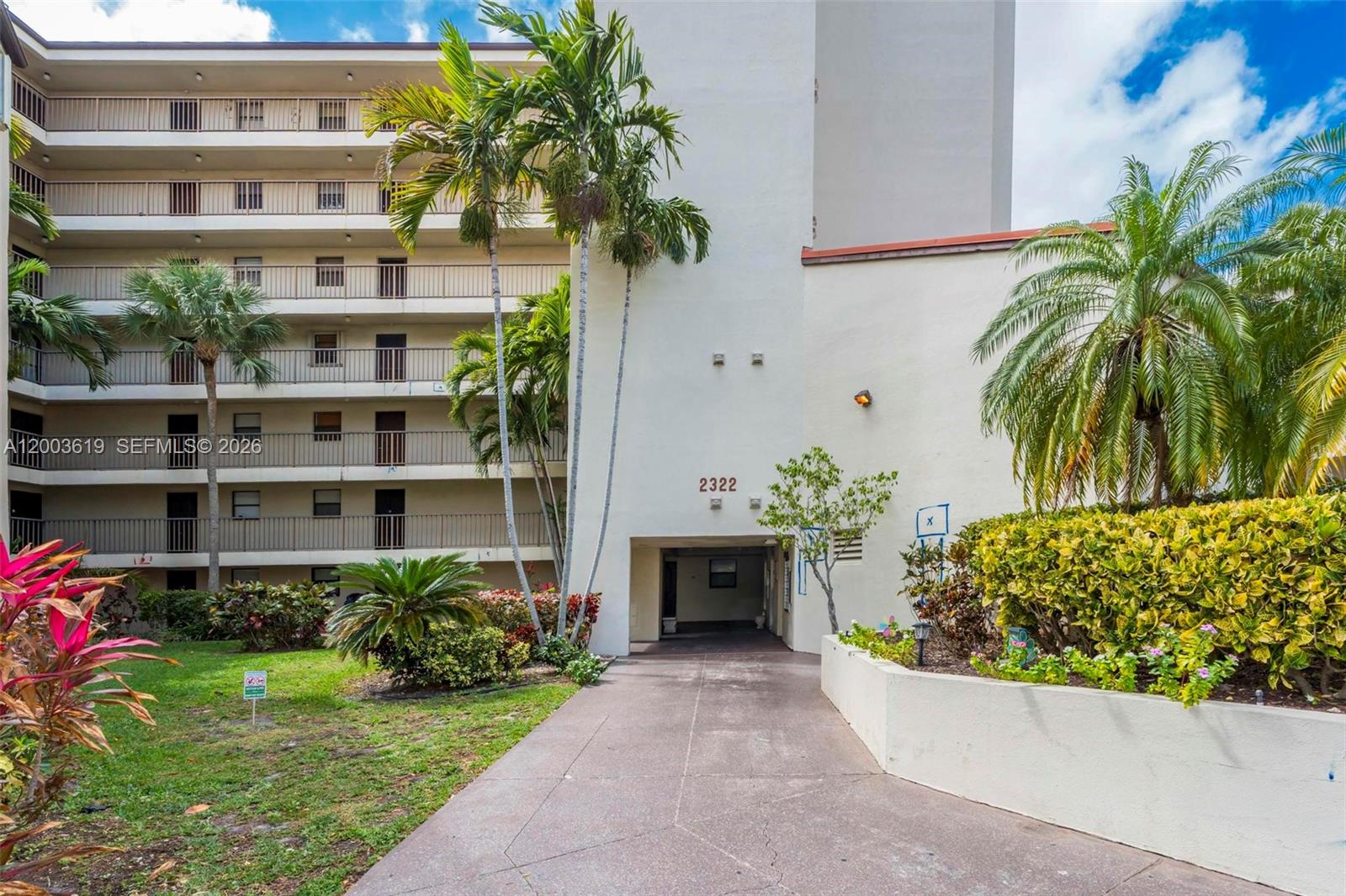 CYPRESS BEND I-D CONDO - Residential