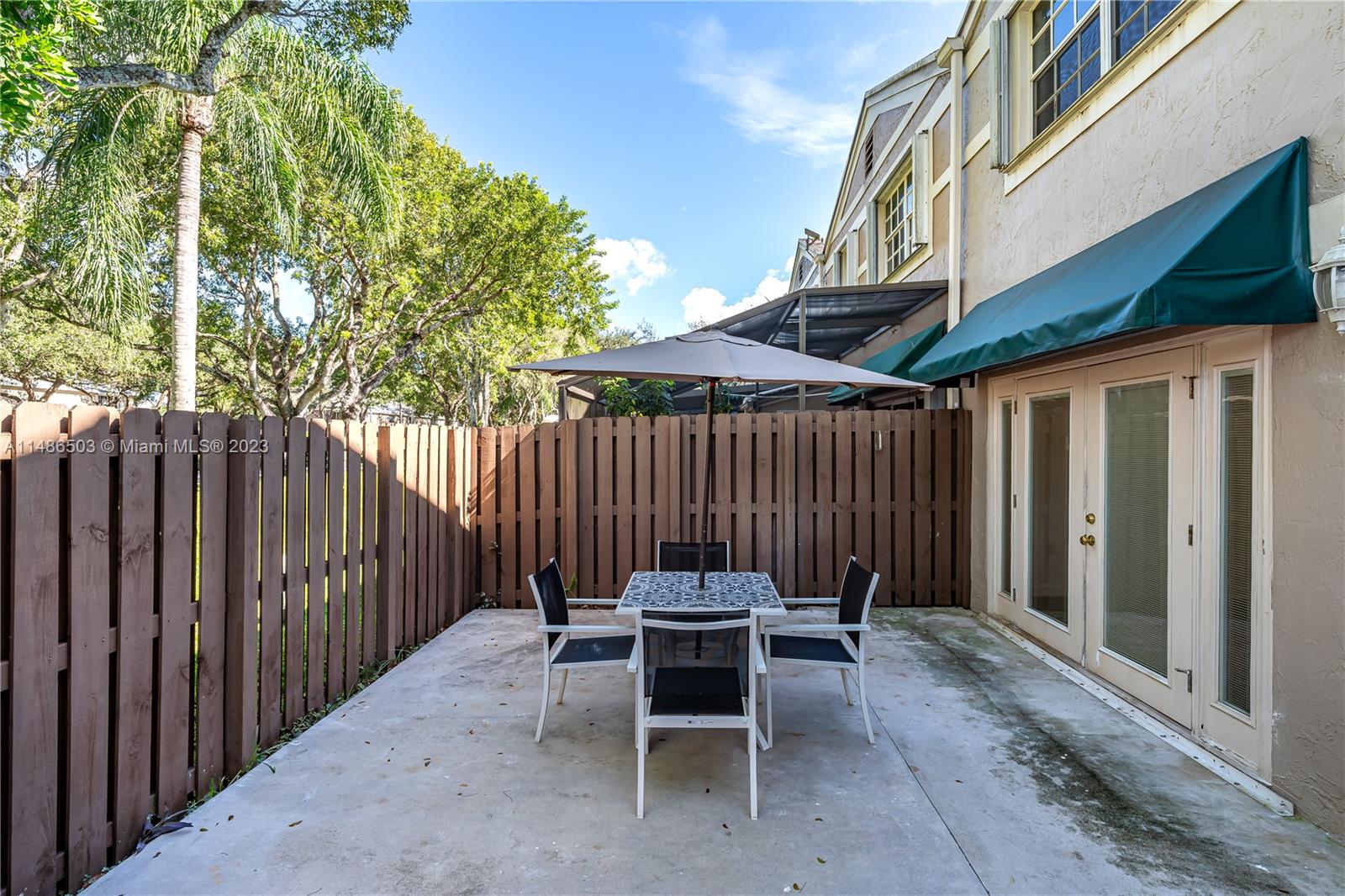 FLAMINGO GARDENS PHASE FO - Residential Lease