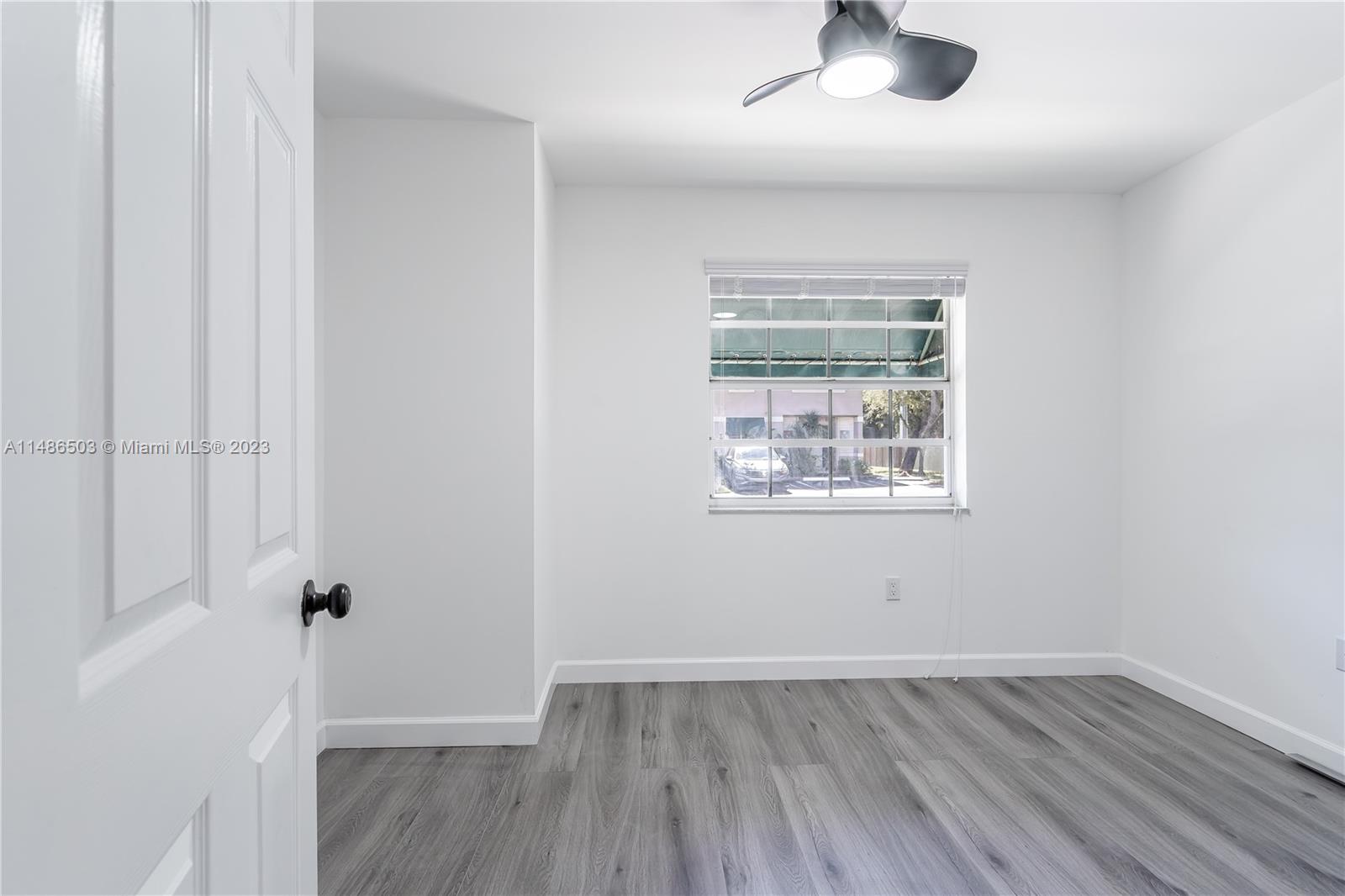 FLAMINGO GARDENS PHASE FO - Residential Lease