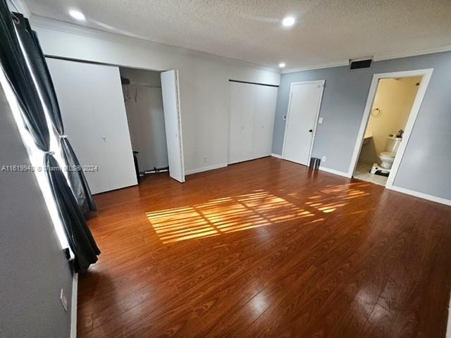 WESTVIEW CONDOMINIUM NO T - Residential Lease