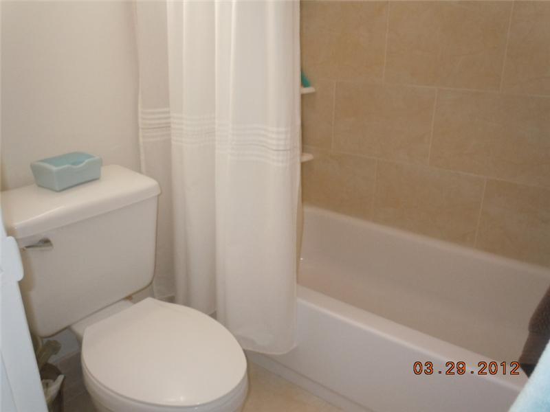 MIAMI LAKES LAKE MARTHA S - Residential Lease