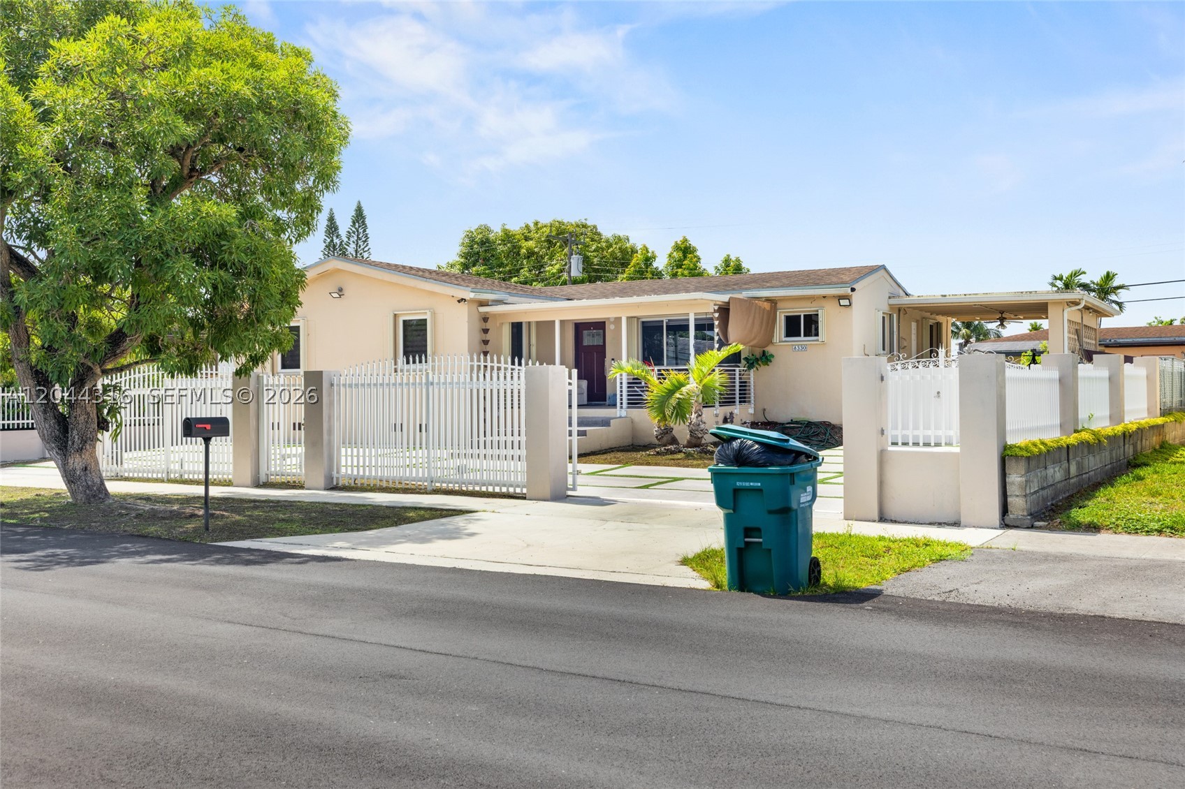 CORAL WAY VILLAGE SEC A P - Residential