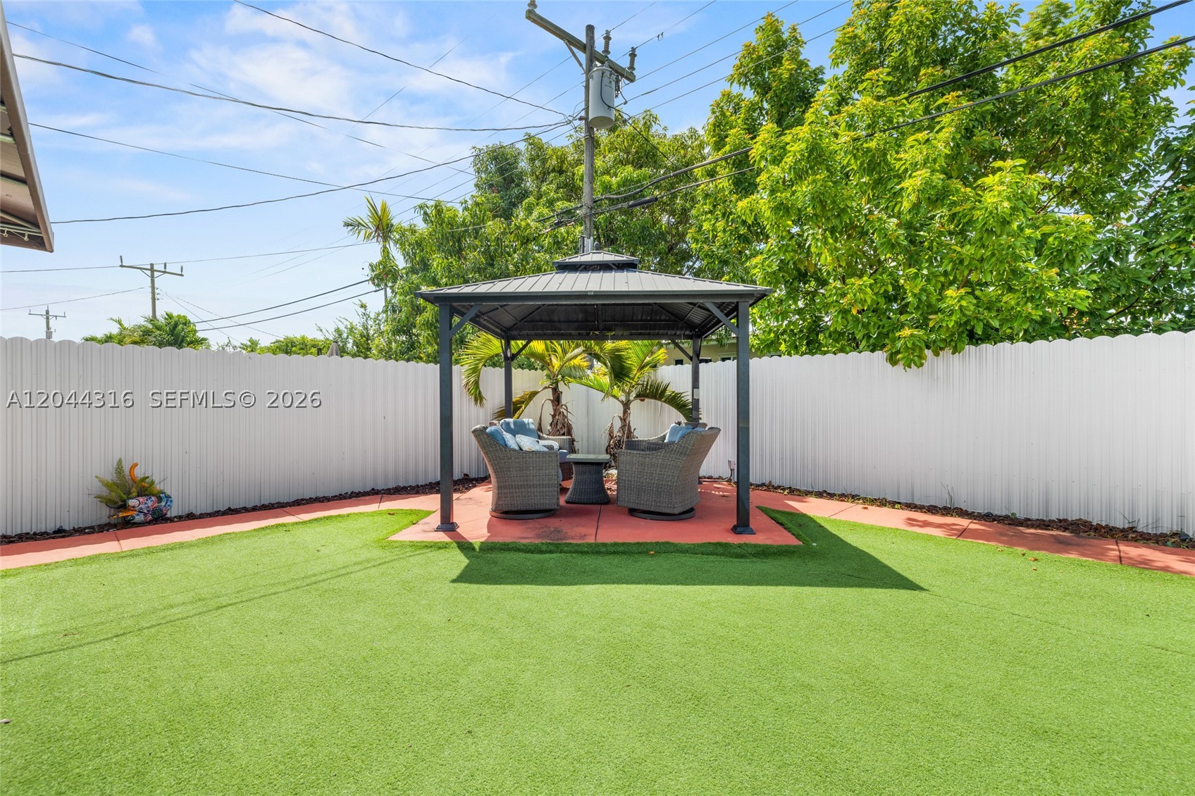 CORAL WAY VILLAGE SEC A P - Residential