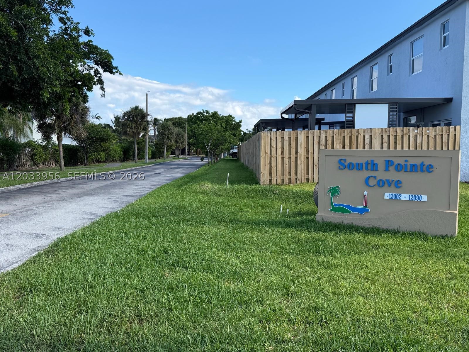 SOUTH POINTE COVE CONDO - Residential