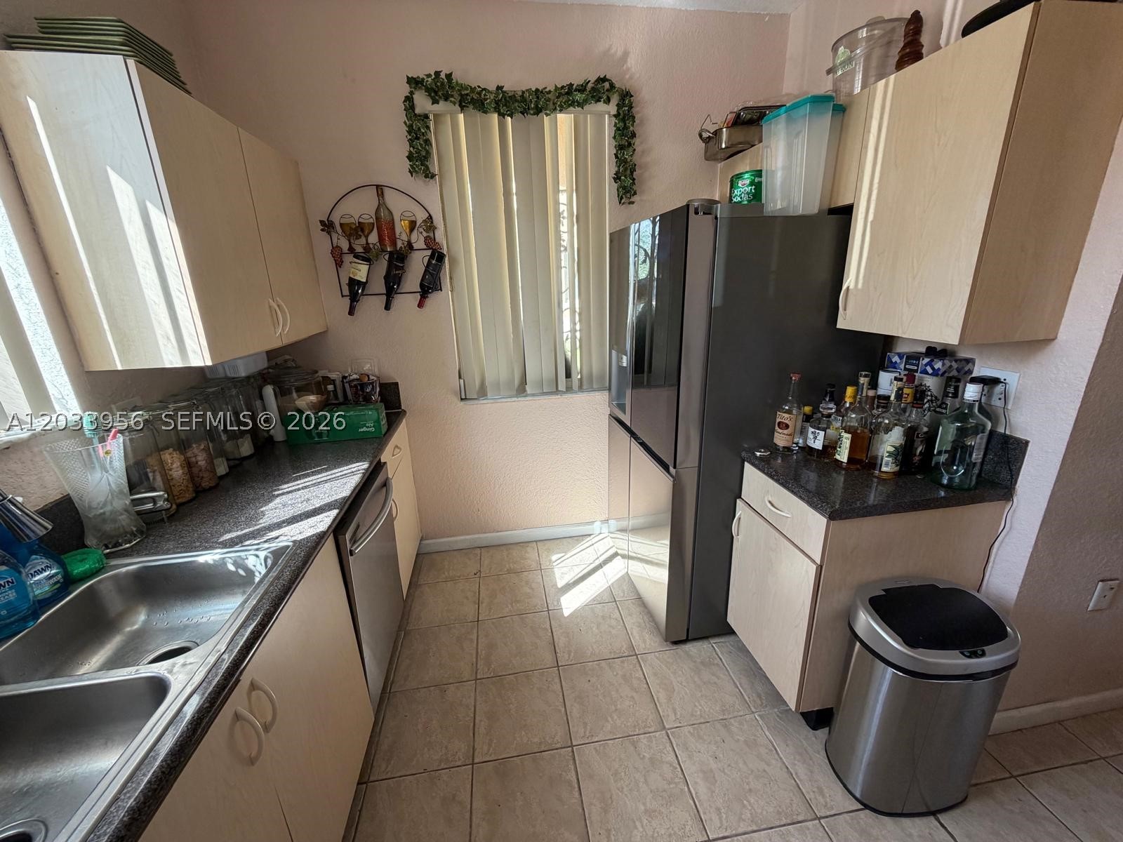 SOUTH POINTE COVE CONDO - Residential