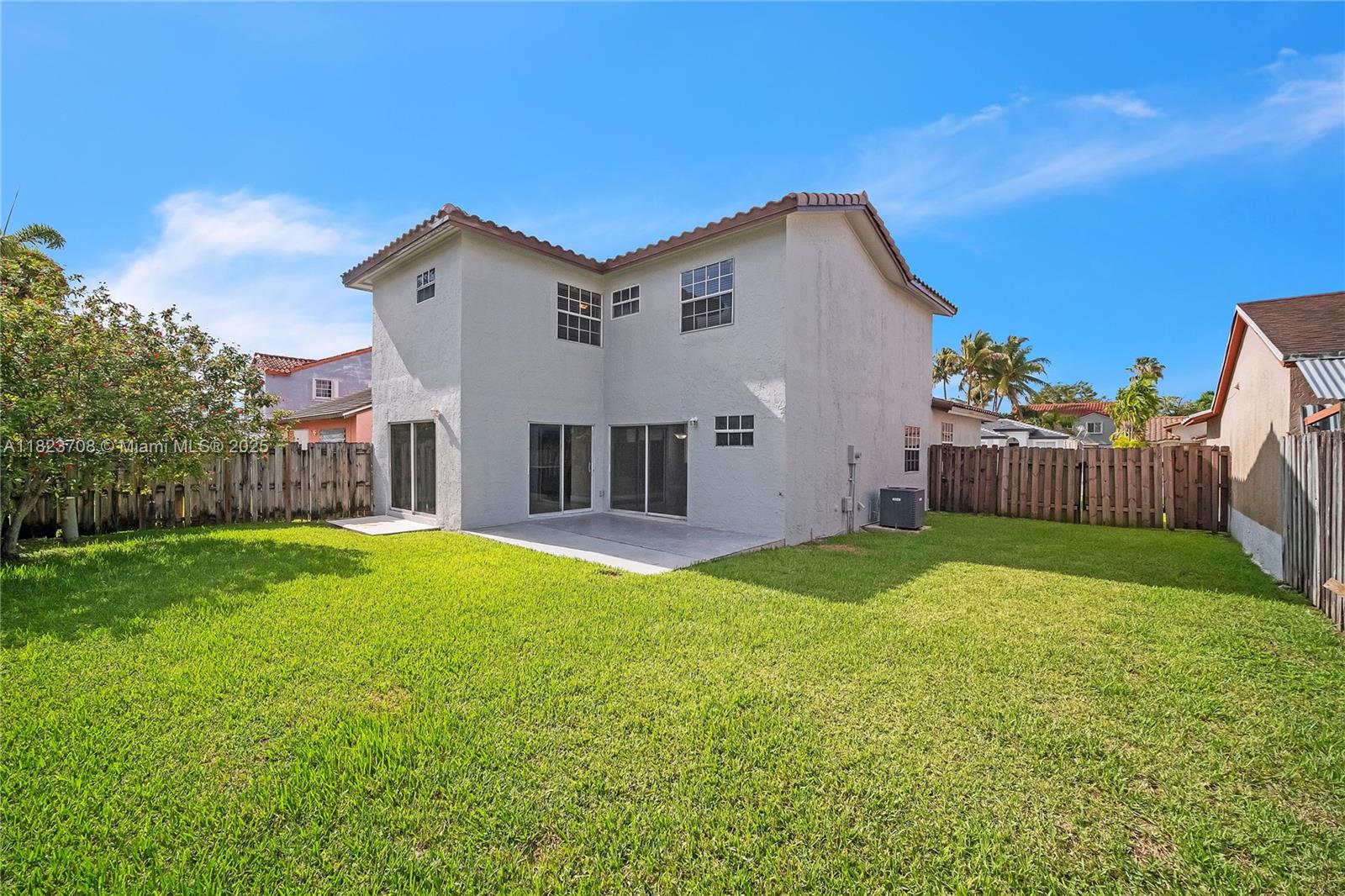 PRINCETONIAN ESTATES - Residential