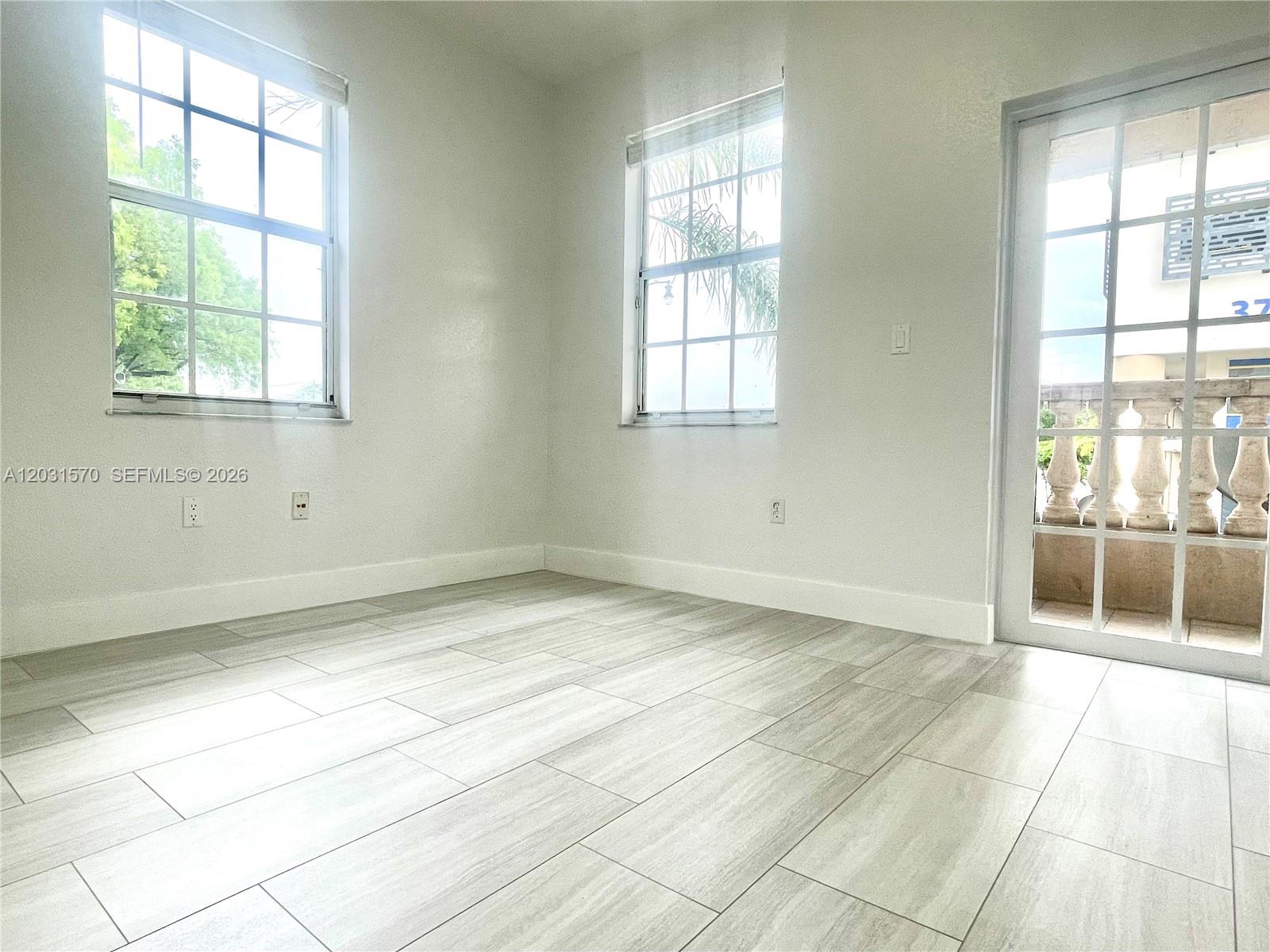 SPANISH VILLAS CONDO - Residential