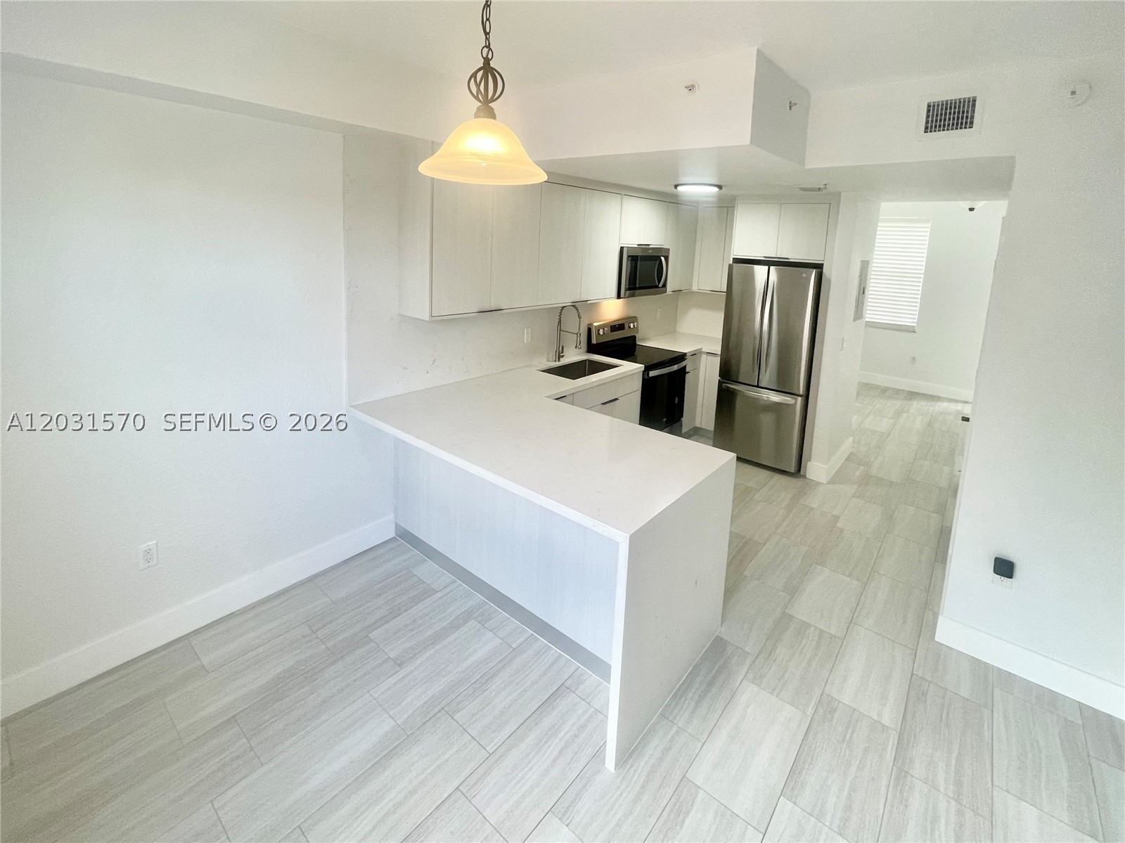 SPANISH VILLAS CONDO - Residential