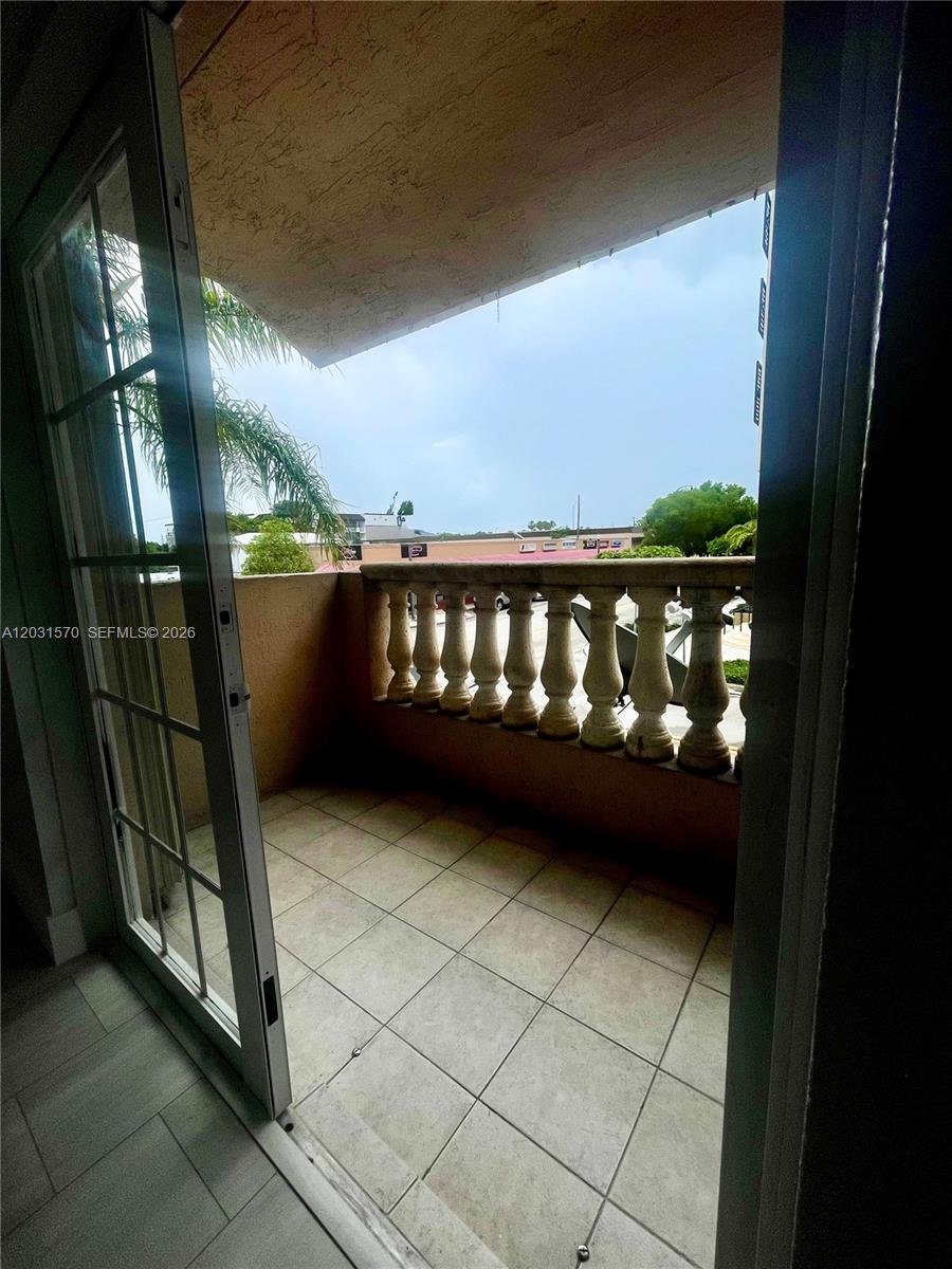 SPANISH VILLAS CONDO - Residential
