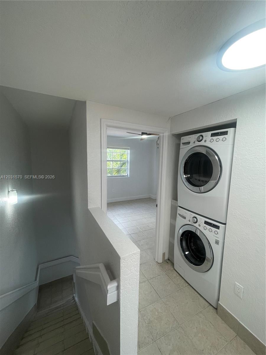 SPANISH VILLAS CONDO - Residential