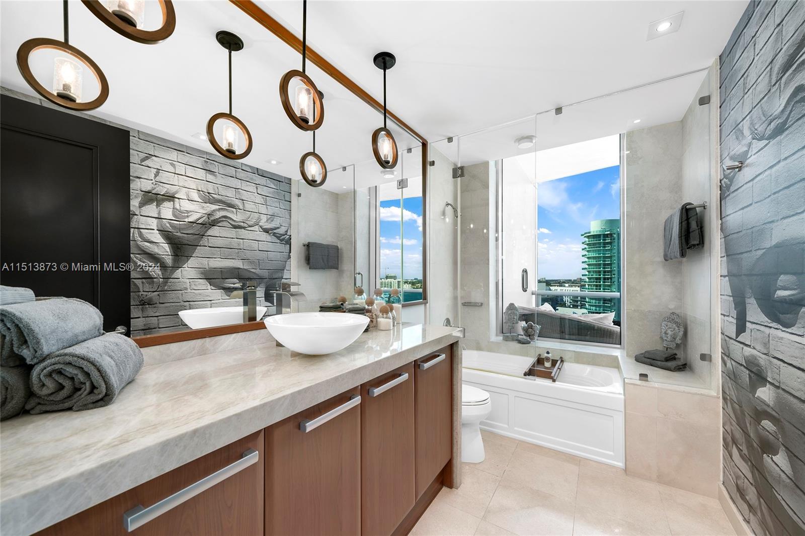 BATH CLUB - Residential