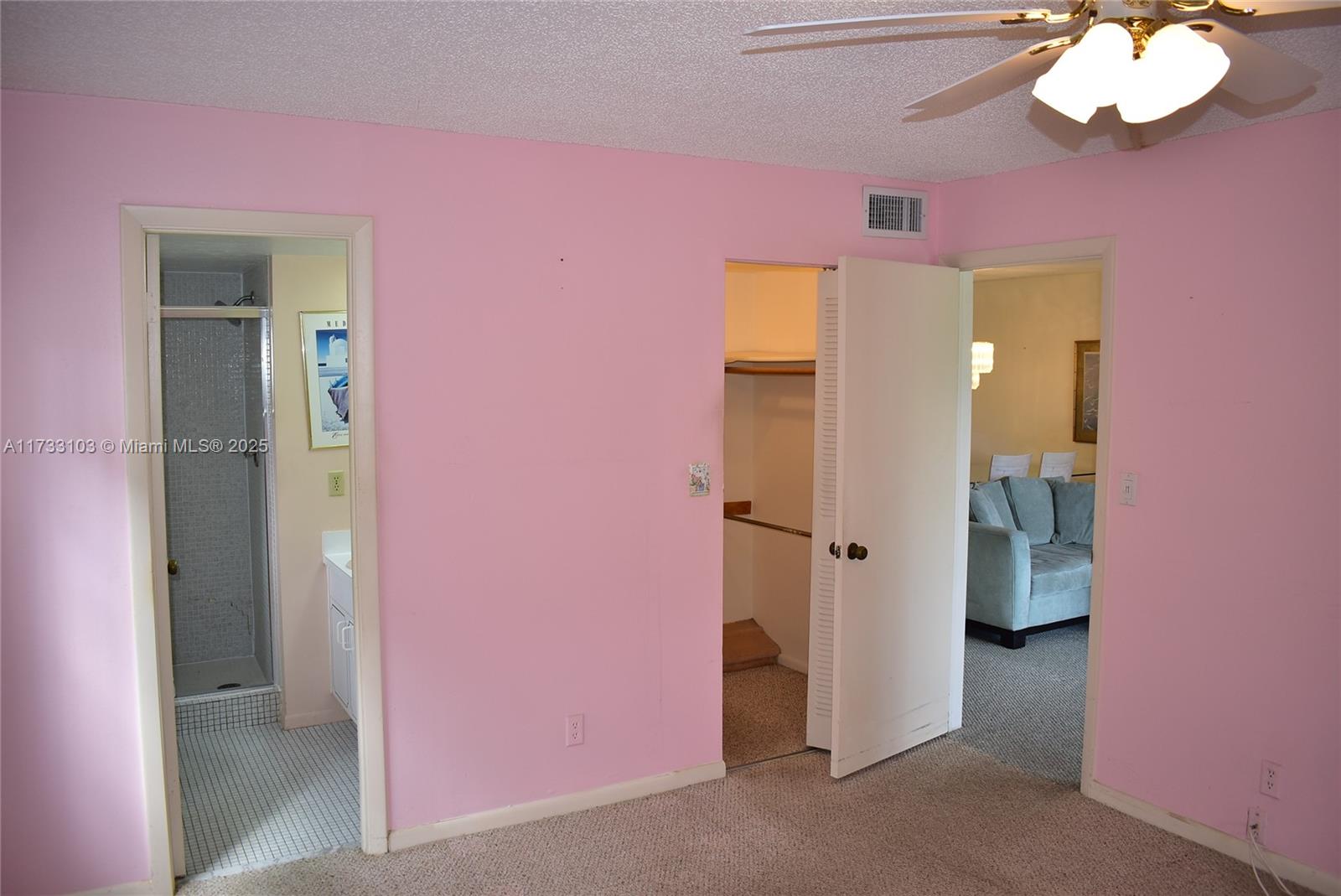 SUNRISE LAKES 105 CONDO - Residential