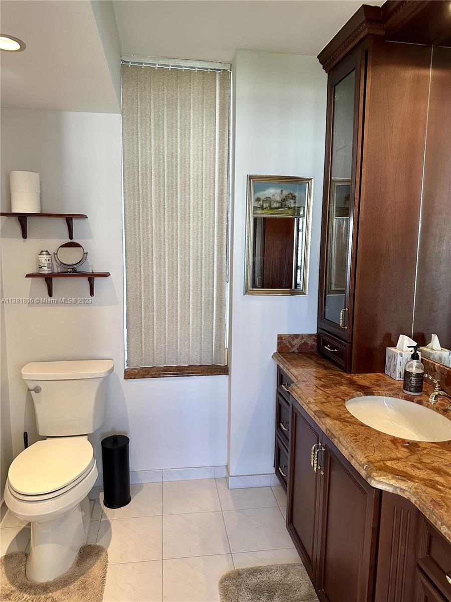 TOWER AT BISCAYNE COVE CO - Residential