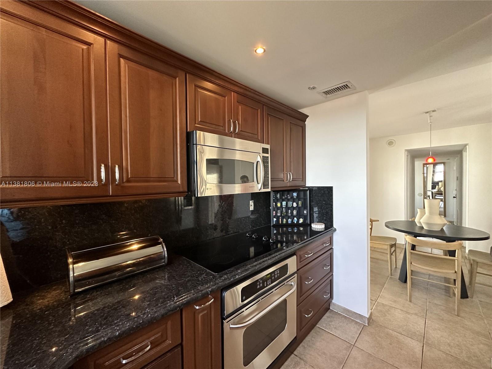 TOWER AT BISCAYNE COVE CO - Residential