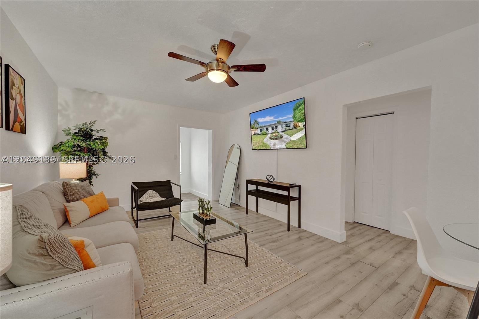 W MIAMI SHORES SEC B - Residential Lease