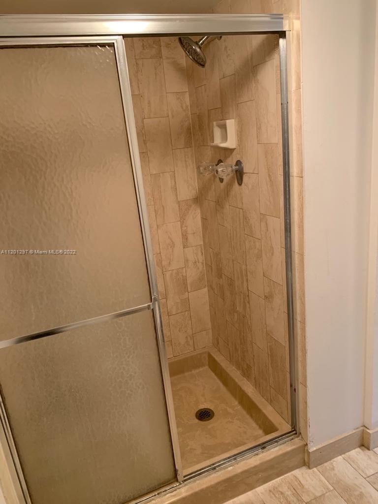 VENETIA CONDO - Residential Lease