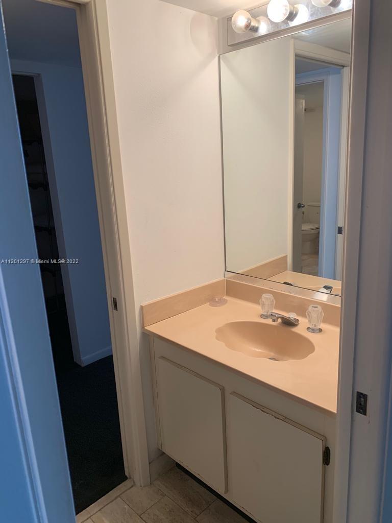 VENETIA CONDO - Residential Lease
