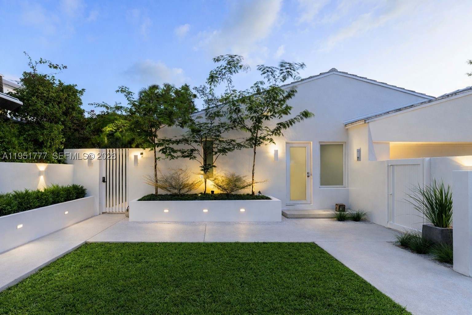 FLAMINGO TERRACE SUB - Residential