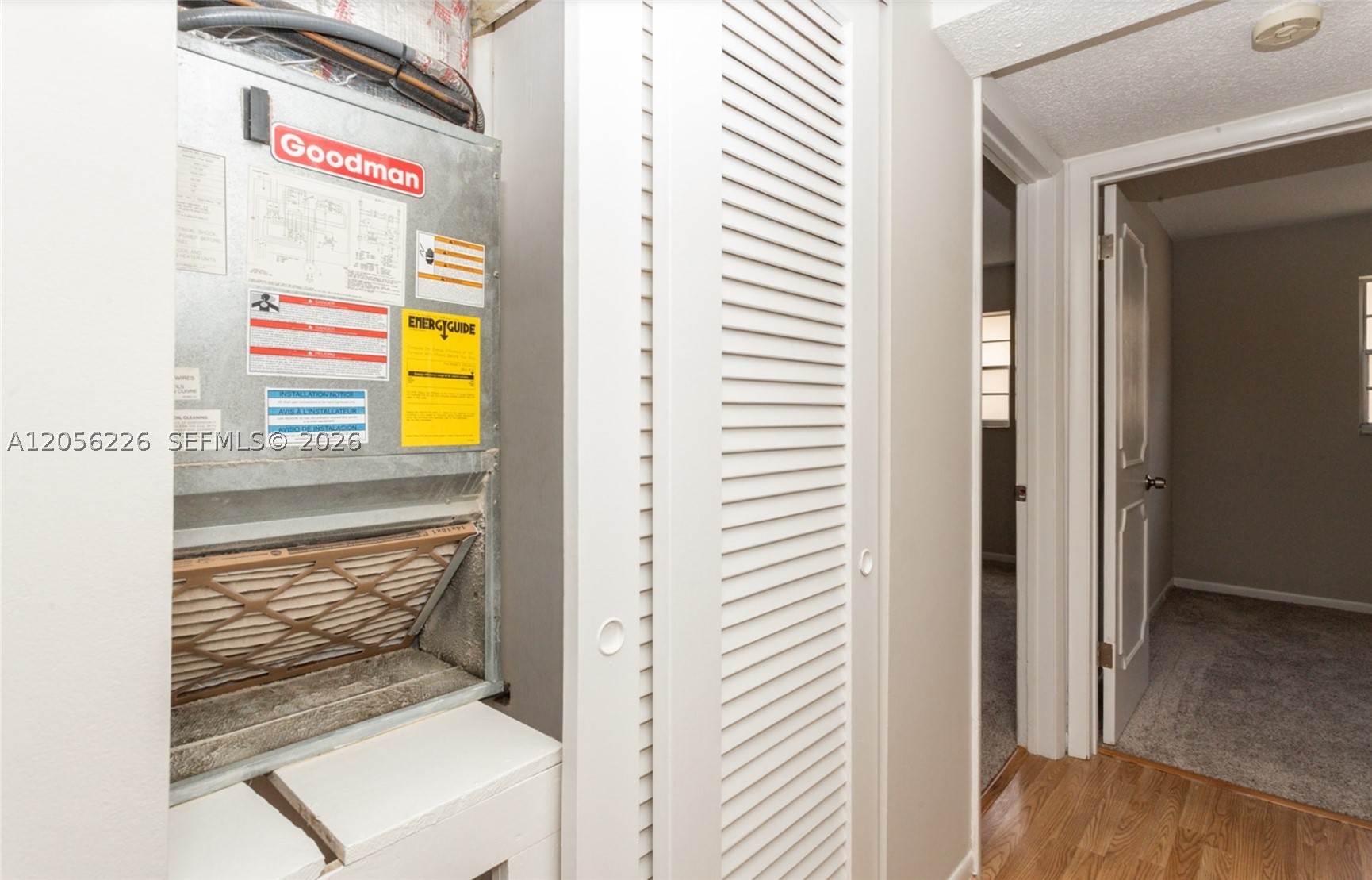 WARRENTON HOUSE CONDO - Residential