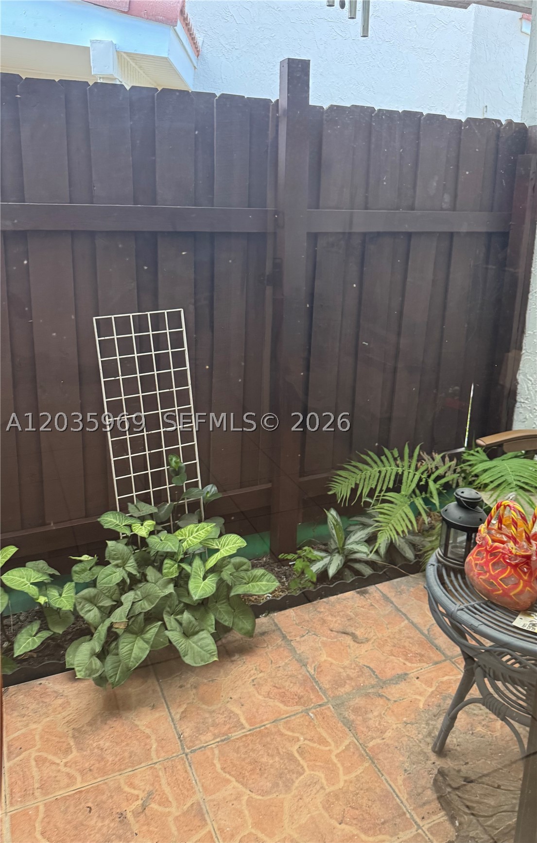 TAMIAMI LAKES SEC 7 - Residential