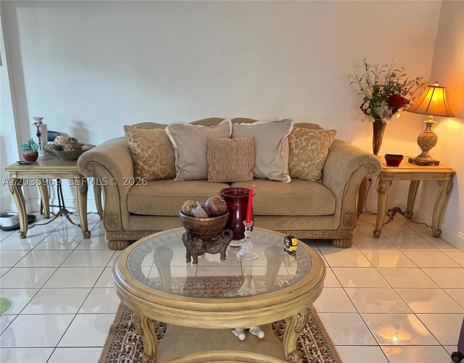 TAMIAMI LAKES SEC 7 - Residential