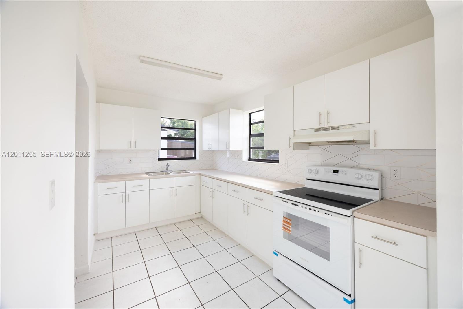 GEM HOMES NO THREE - Residential
