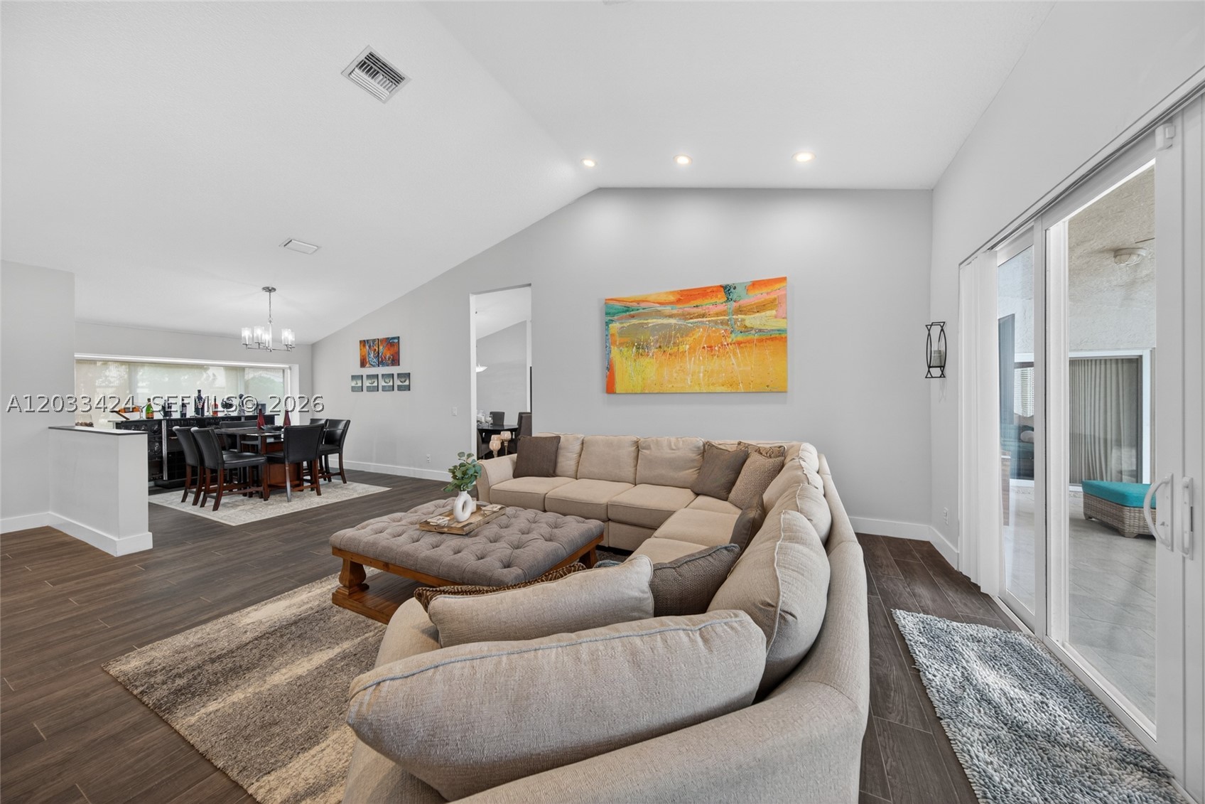 WESTPORT 1ST SECTION - Residential