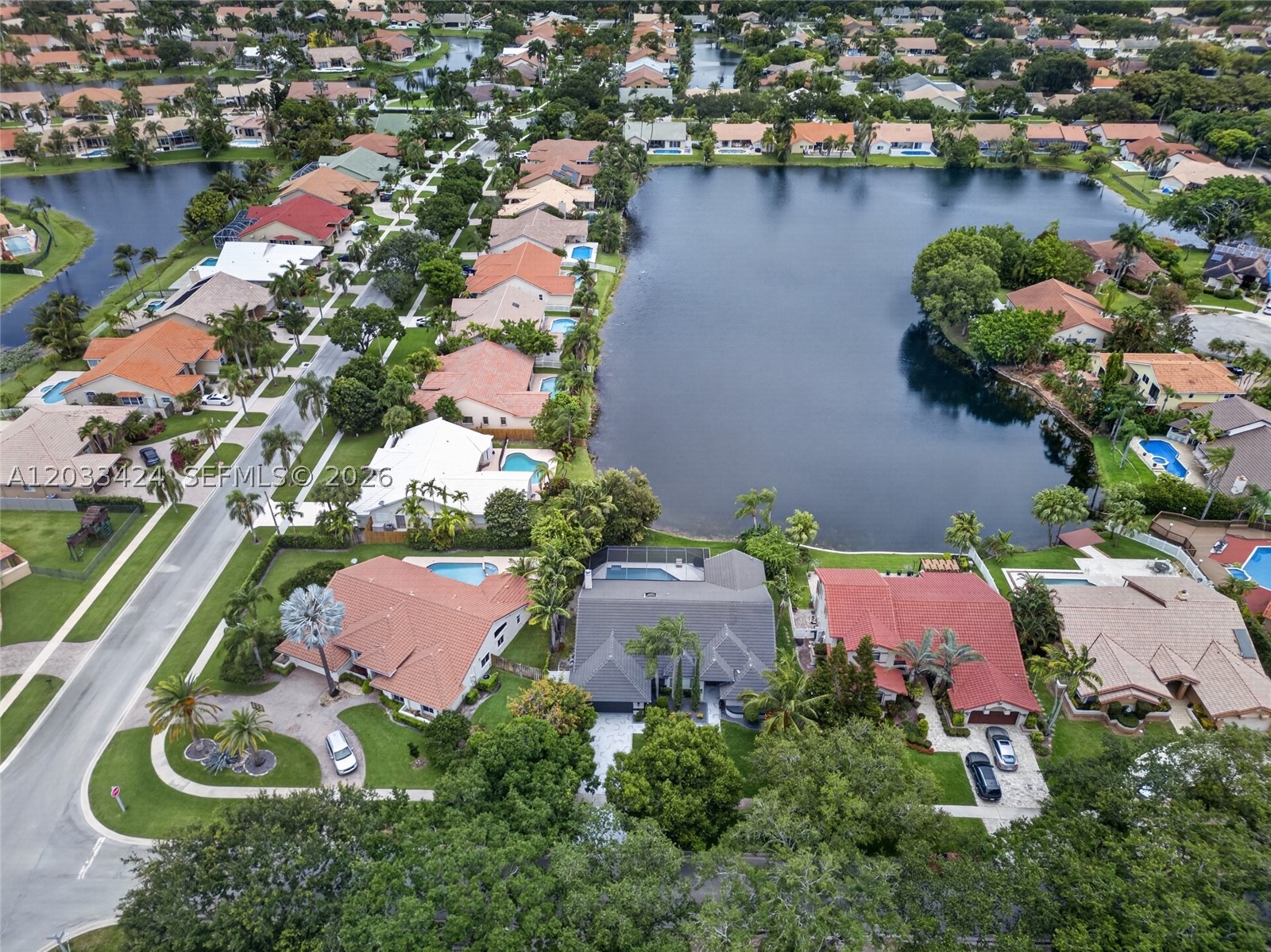 WESTPORT 1ST SECTION - Residential