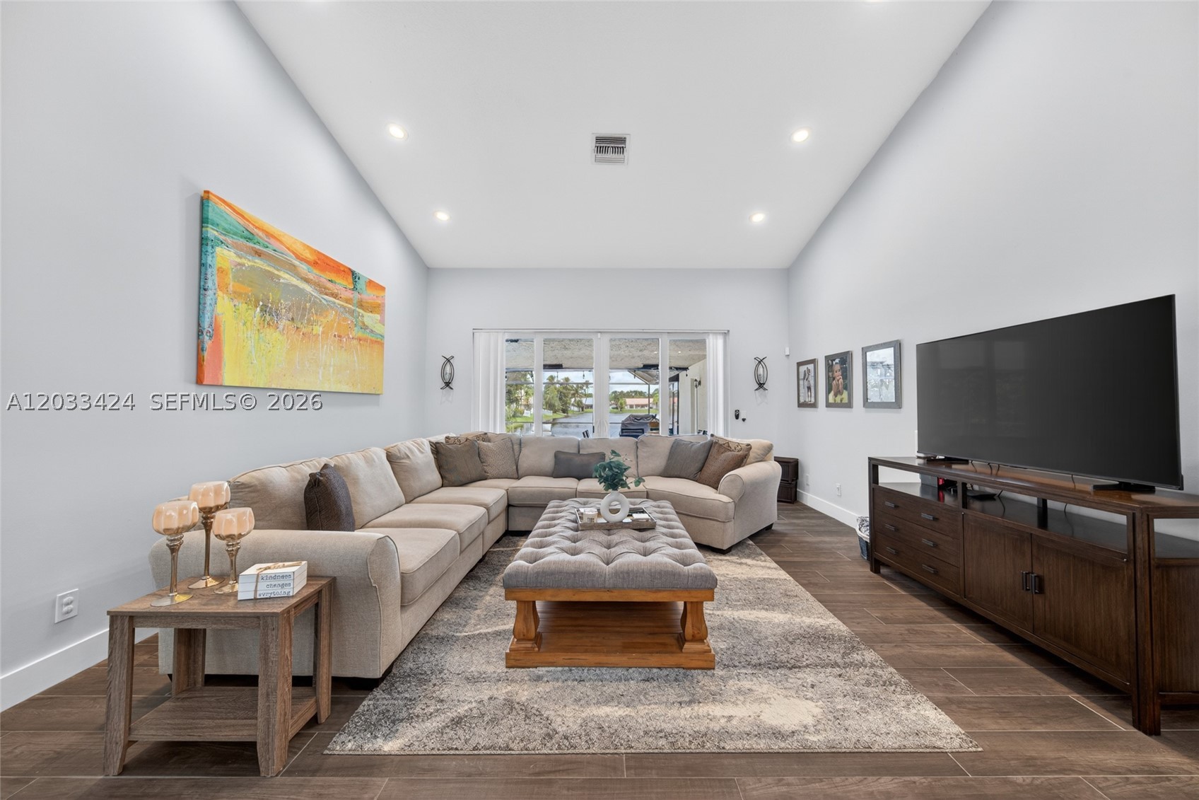 WESTPORT 1ST SECTION - Residential
