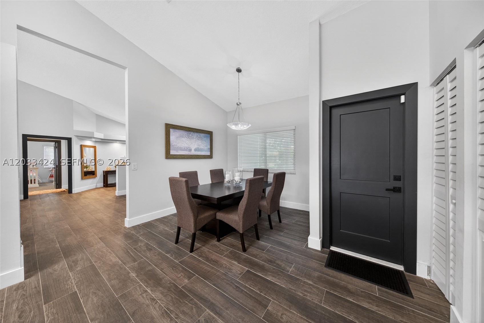 WESTPORT 1ST SECTION - Residential