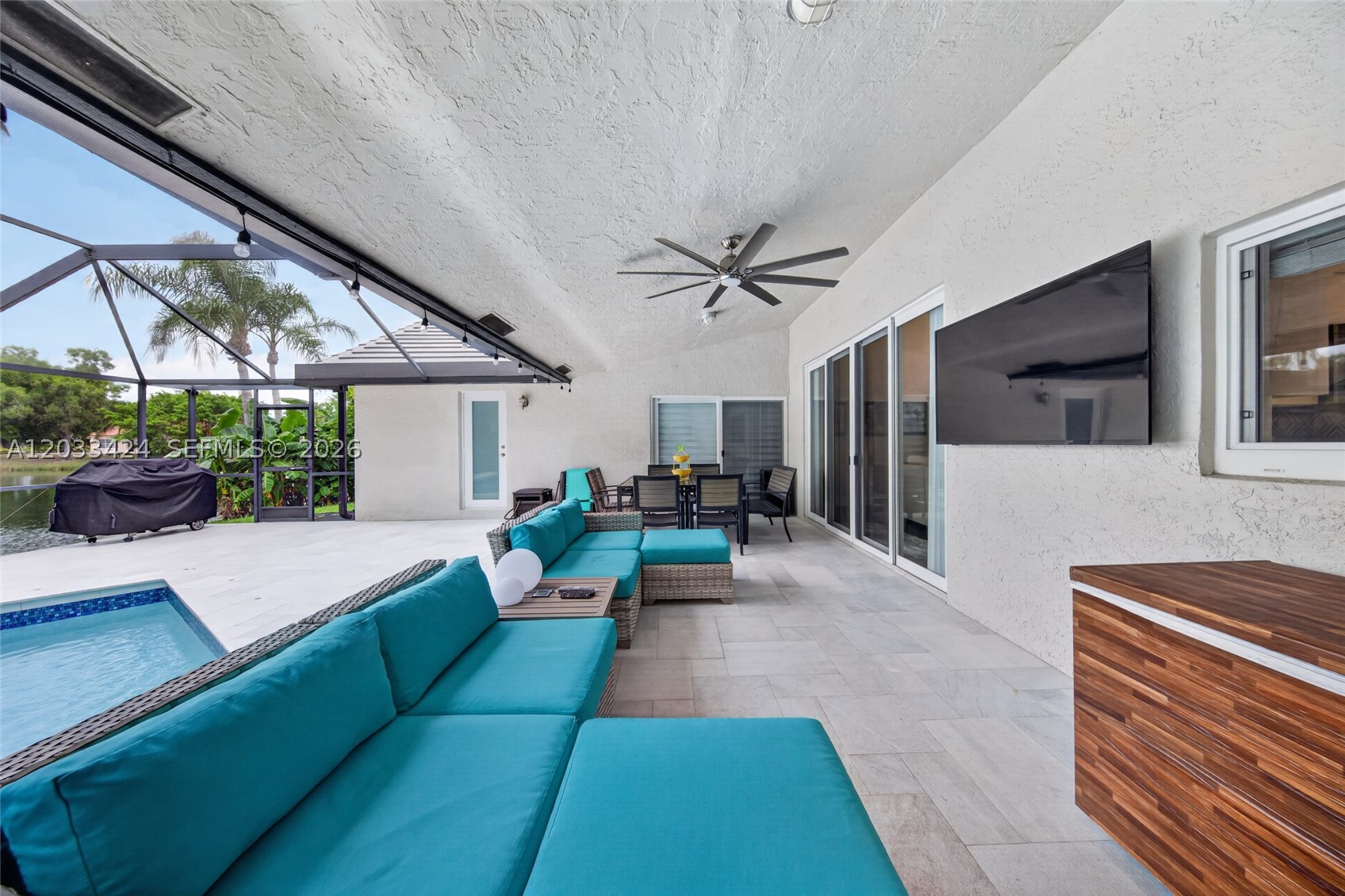 WESTPORT 1ST SECTION - Residential