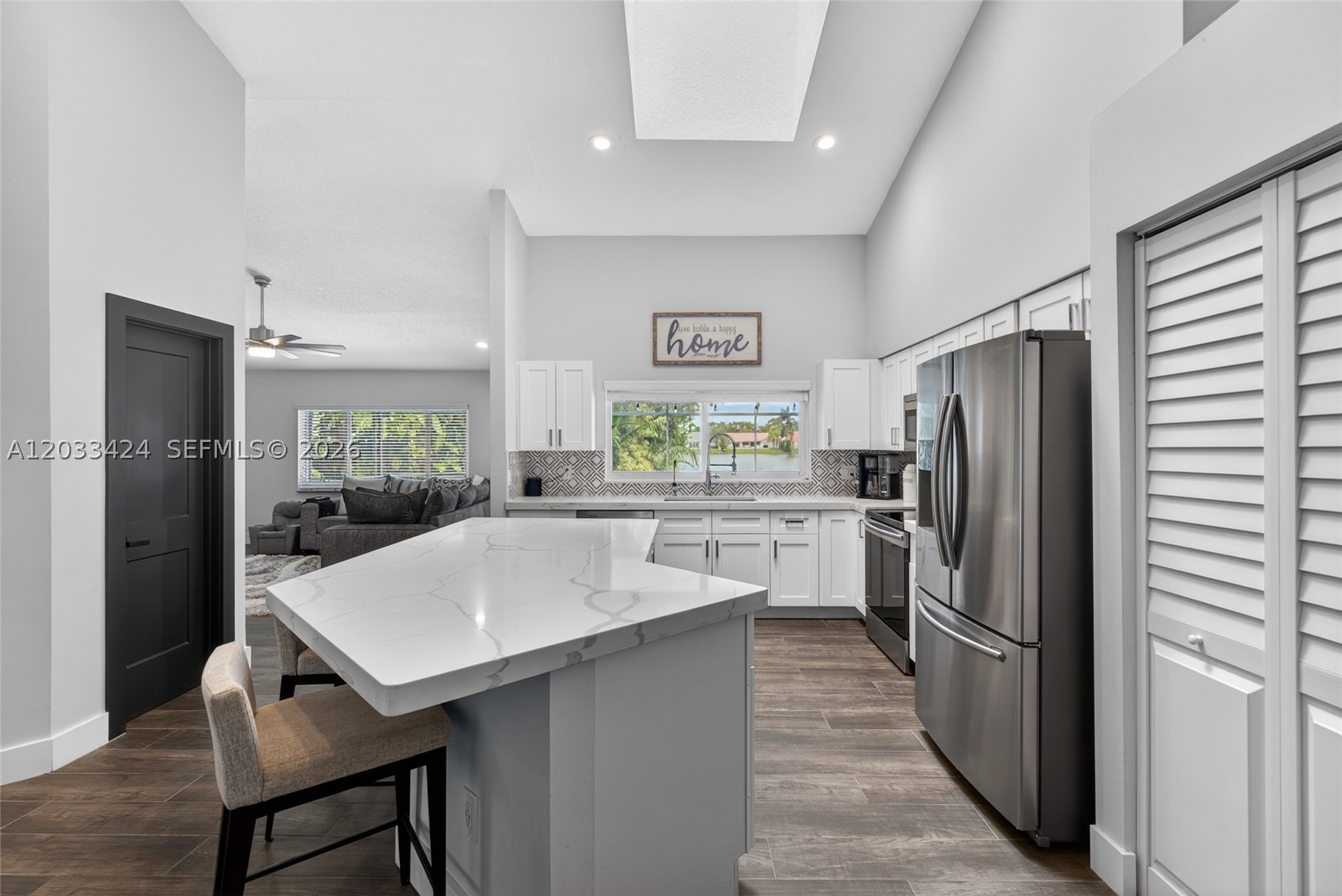 WESTPORT 1ST SECTION - Residential