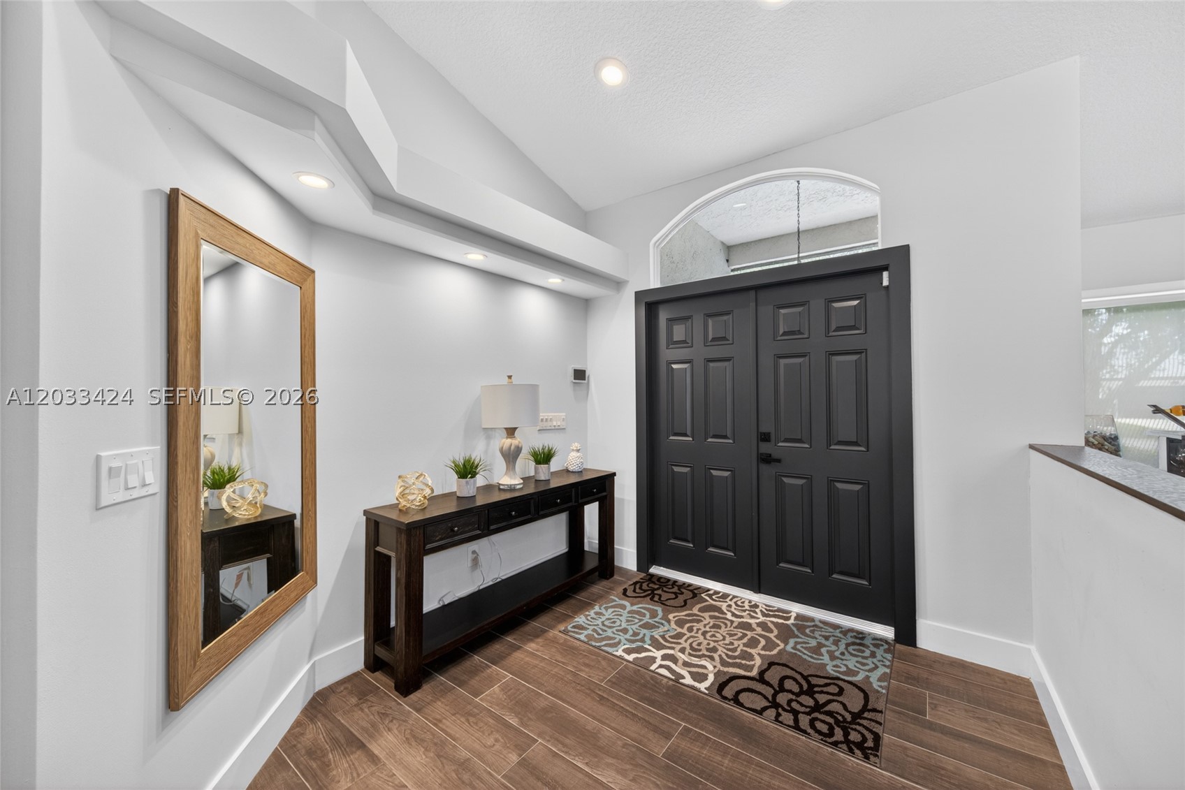 WESTPORT 1ST SECTION - Residential