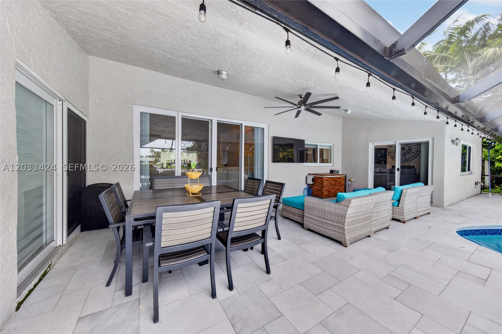 WESTPORT 1ST SECTION - Residential