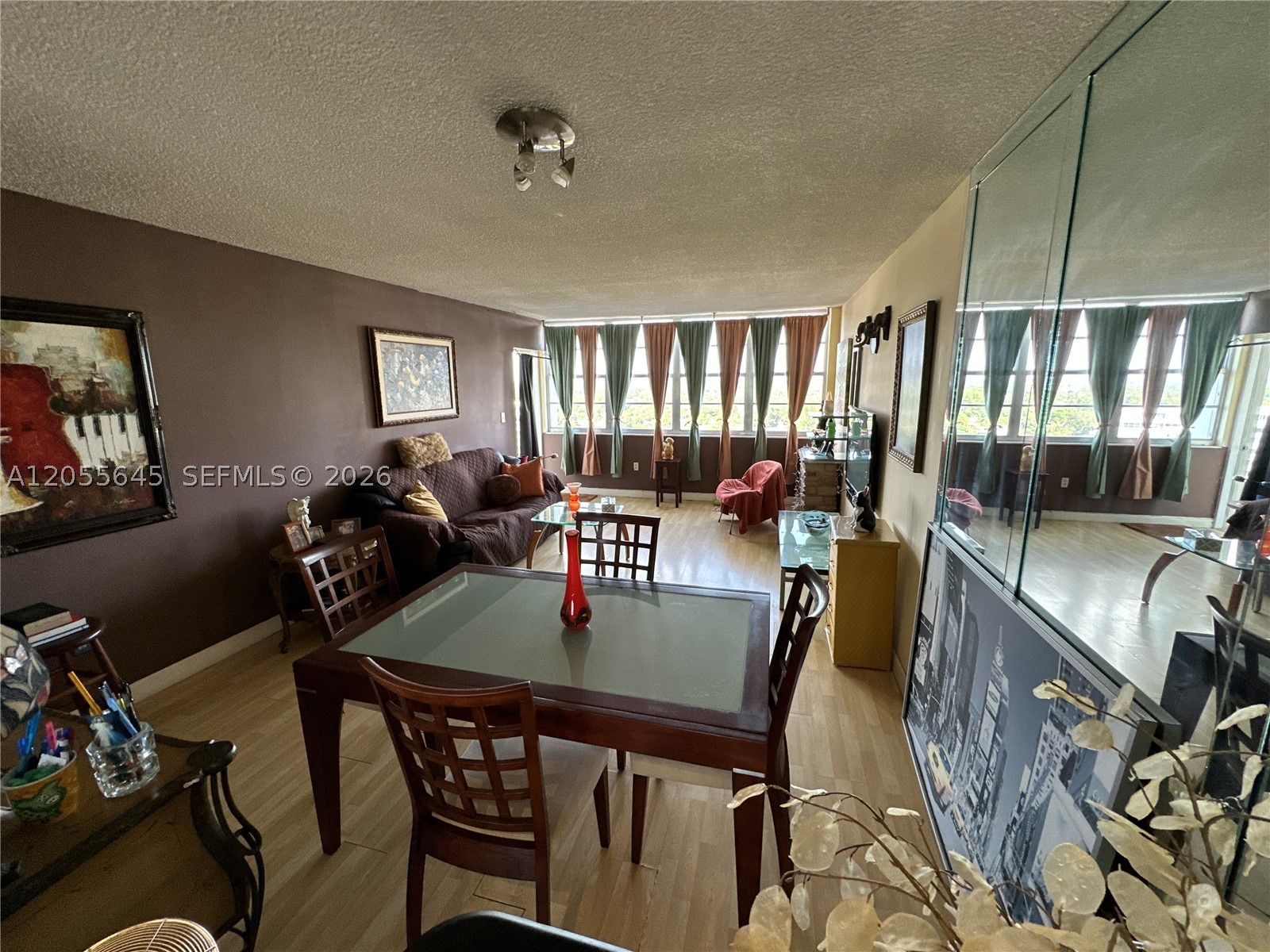 BUCKLEY TOWERS CONDO - EA - Residential