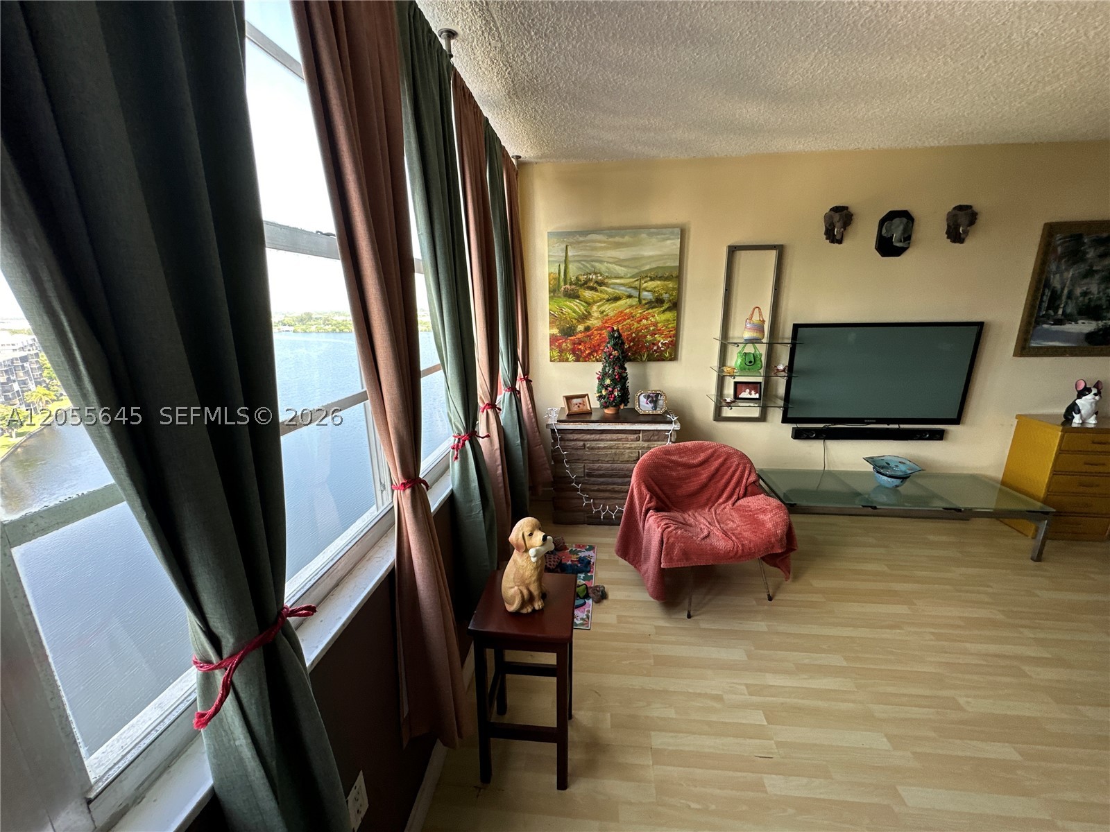 BUCKLEY TOWERS CONDO - EA - Residential