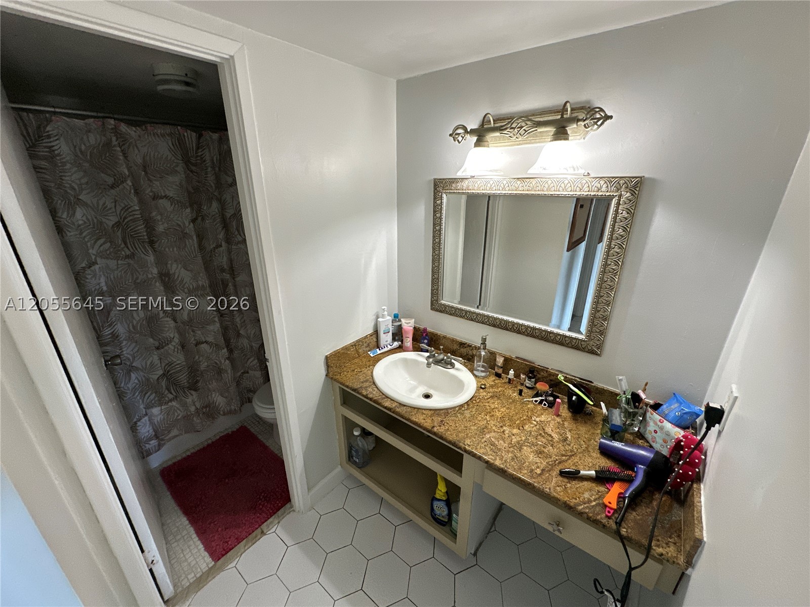 BUCKLEY TOWERS CONDO - EA - Residential