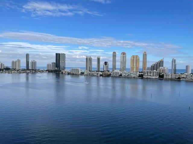 WILLIAMS ISLAND - Residential
