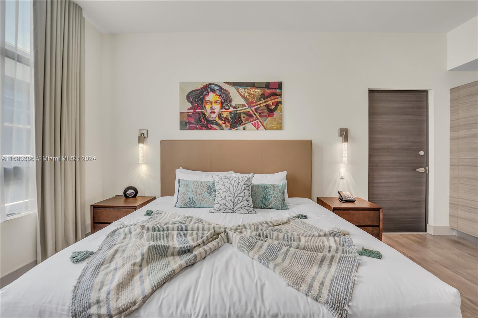 COSTA HOLLYWOOD CONDO - Residential
