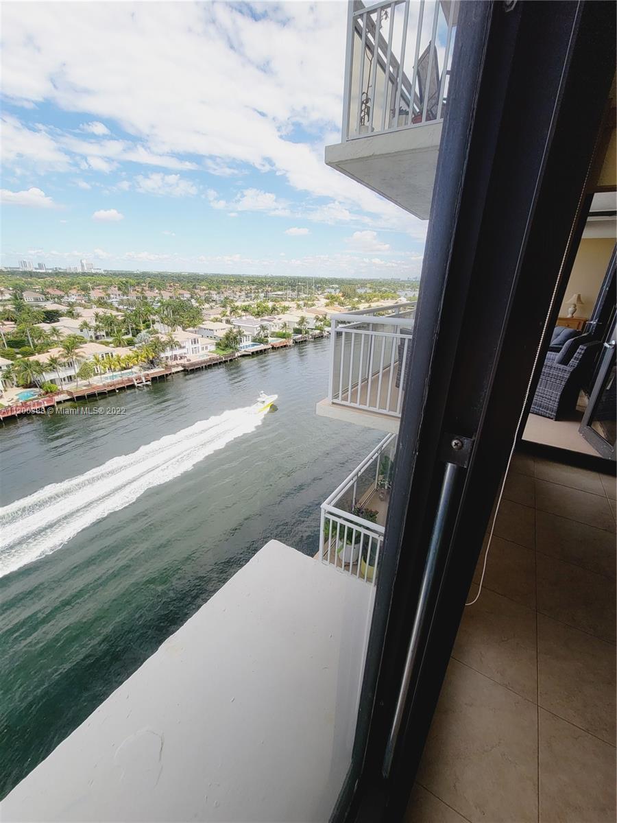 ALLINGTON TOWERS CONDO - Residential Lease