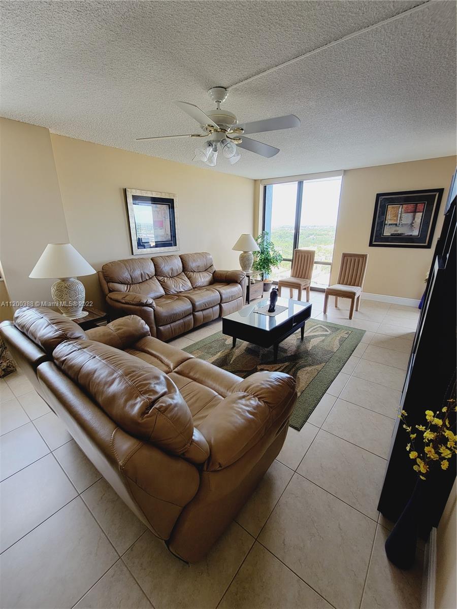 ALLINGTON TOWERS CONDO - Residential Lease
