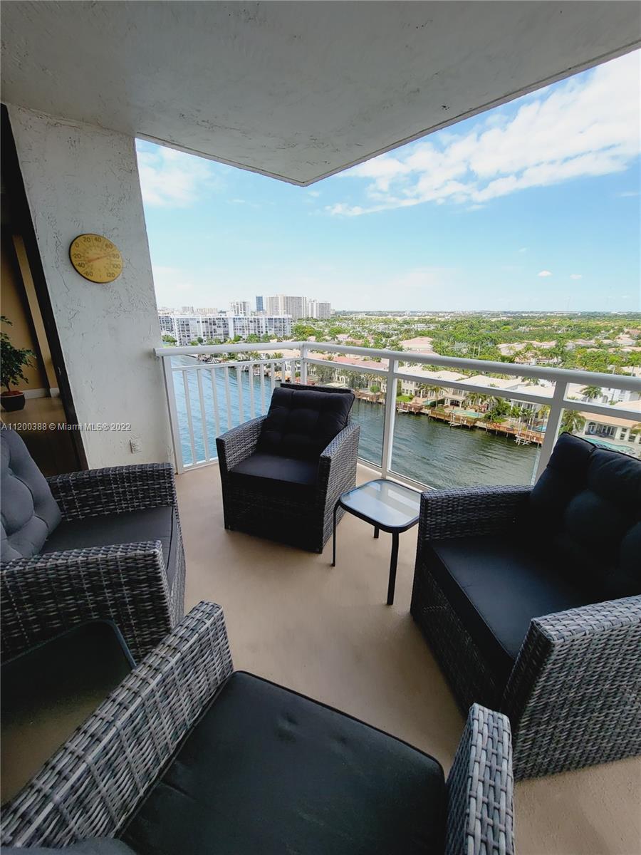 ALLINGTON TOWERS CONDO - Residential Lease