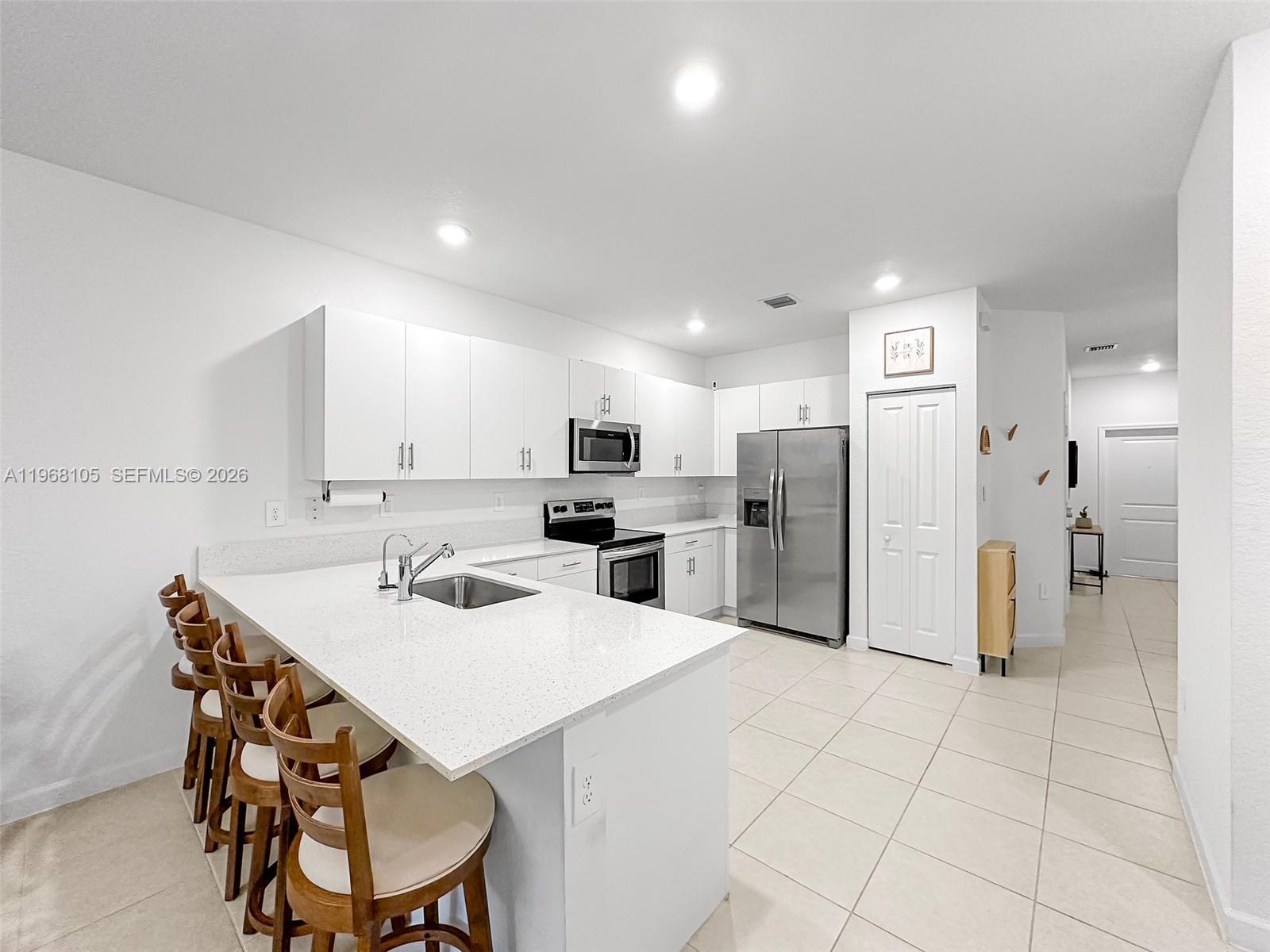 PINE ISLE - Residential Lease