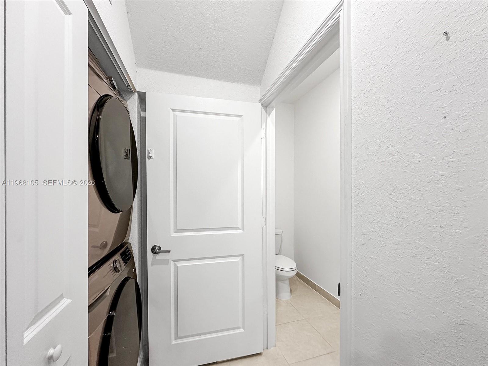 PINE ISLE - Residential Lease