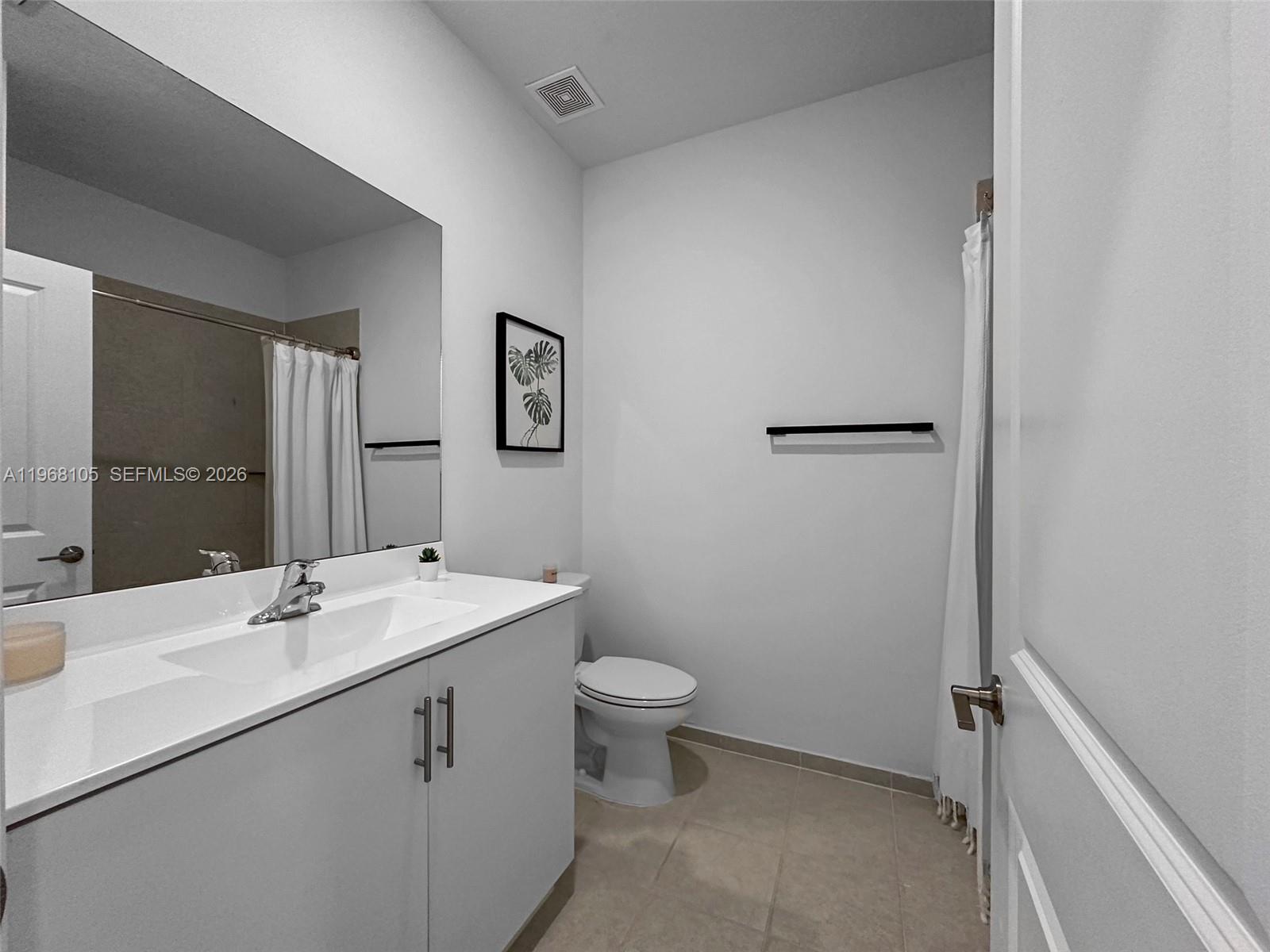 PINE ISLE - Residential Lease