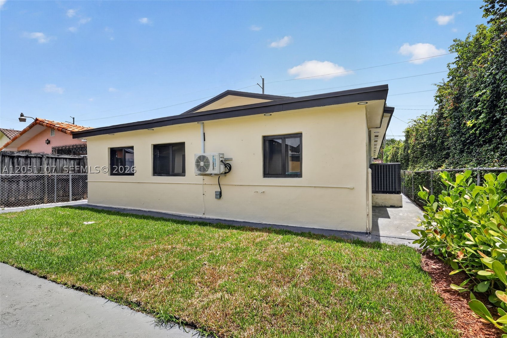 CORAL WAY PARK SEC B - Residential